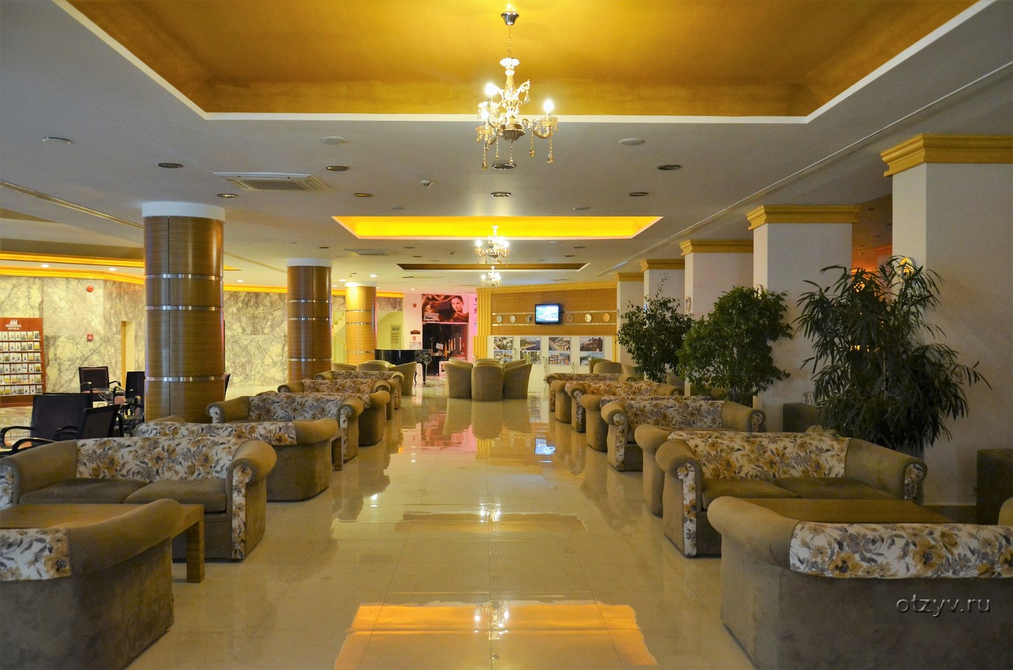 Maritim Hotel Saray Regency 5