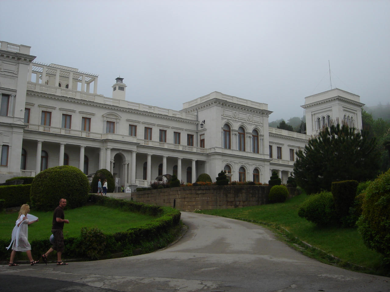 Ливадийский дворец в Крыму зимой