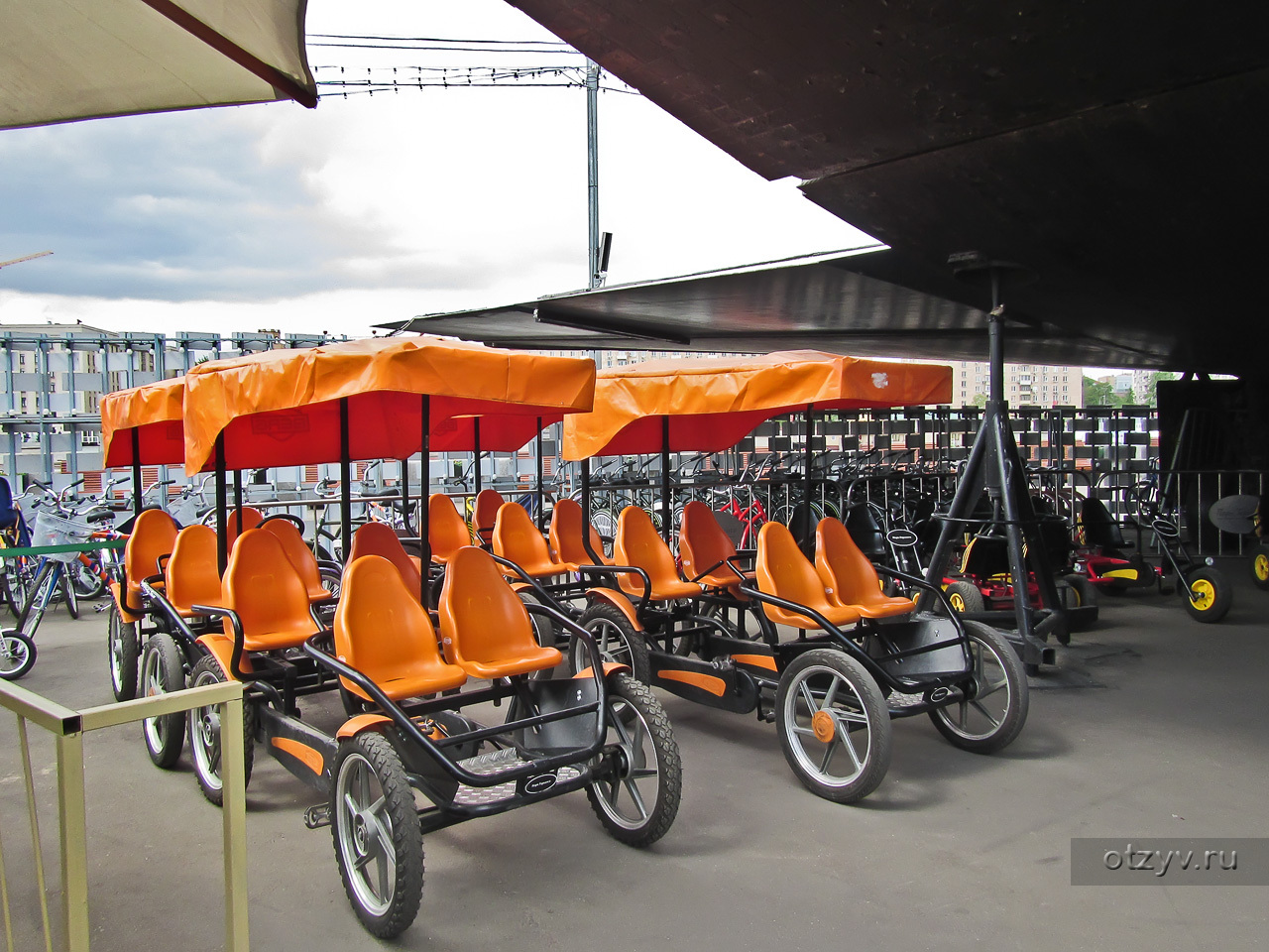 Парк горького прокат велосипедов с детским креслом