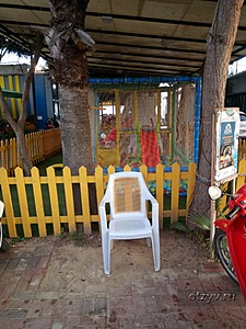 Кафе на Кейкубате , центр, с хорошей детской анимацией и аттракционам