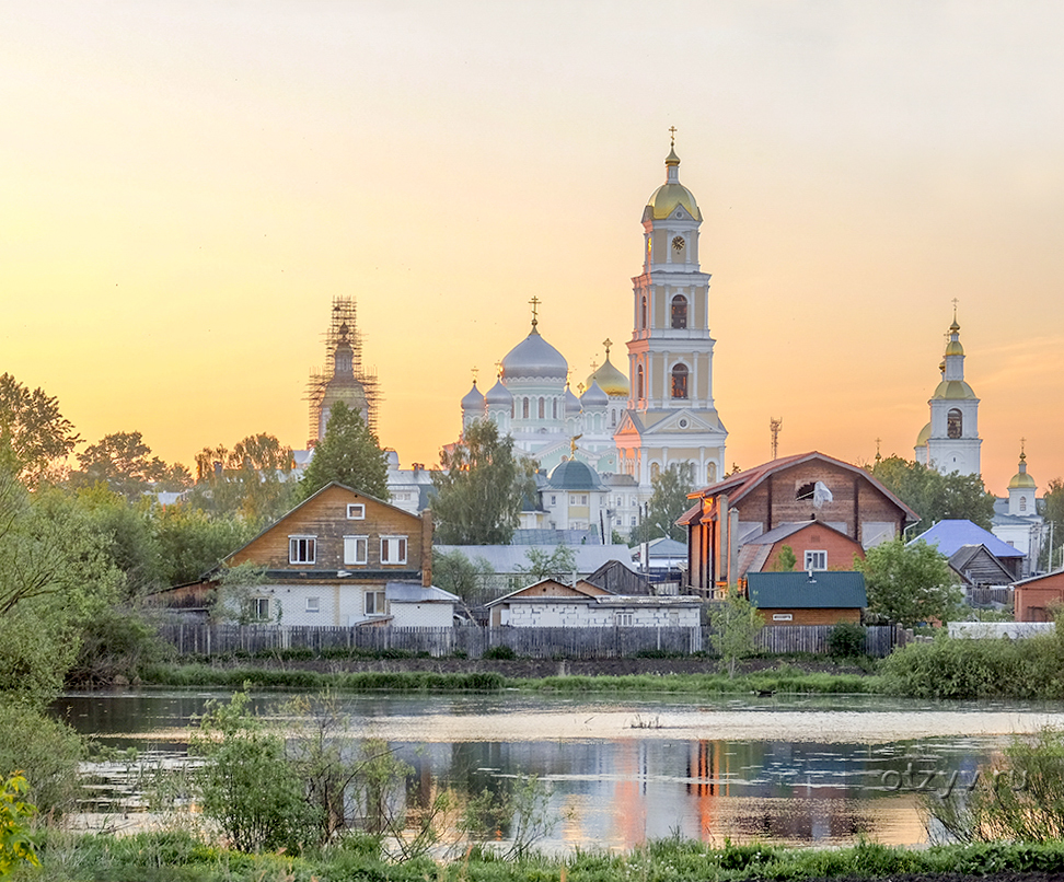 Дивеевский монастырь художественное фото