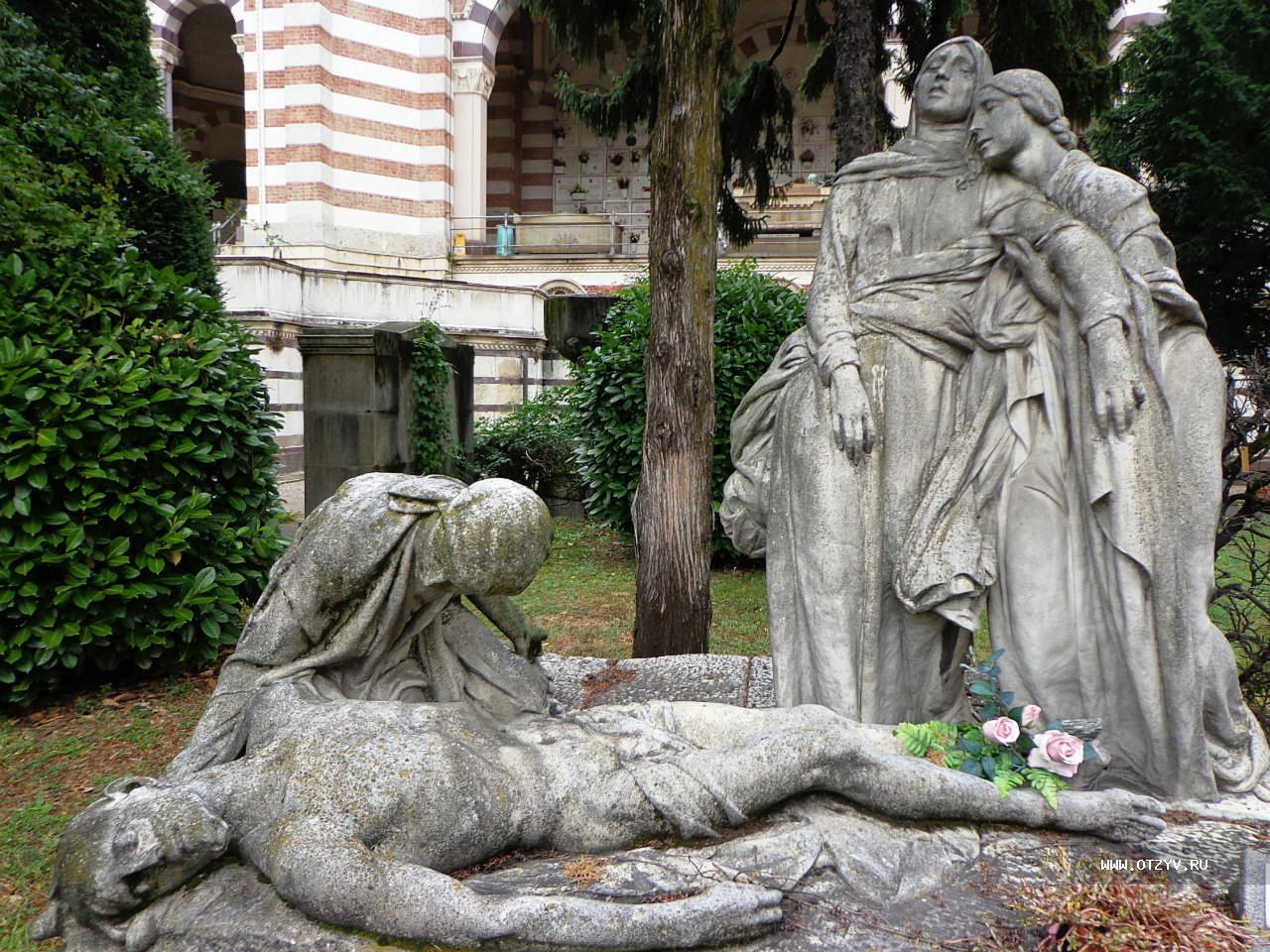 могилы в италии