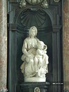 мадонна Микеланджело в Брюгге (Церковь Богоматери)