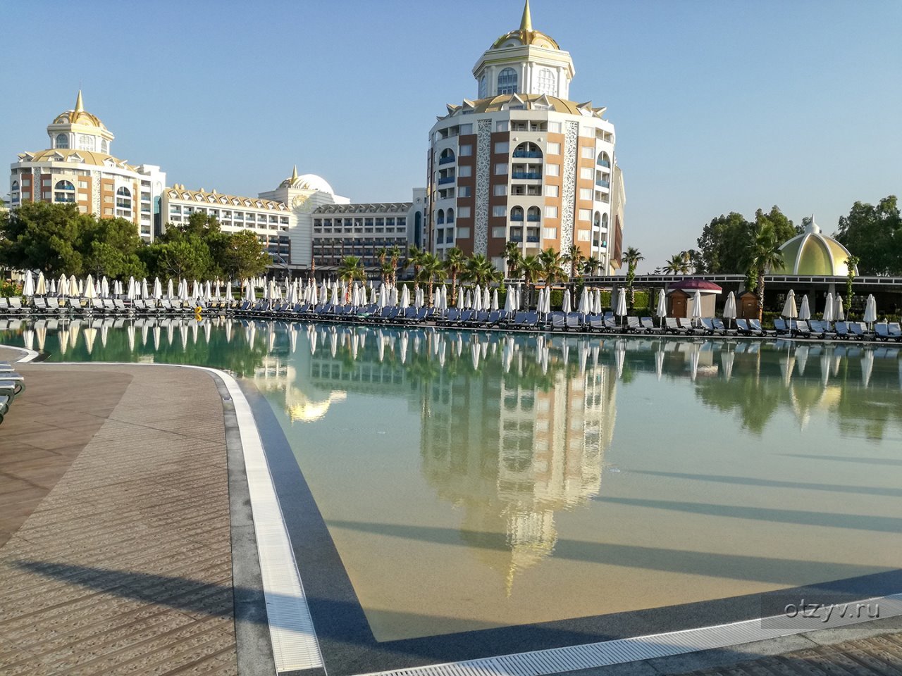 Delphin be Grand Resort бассейны