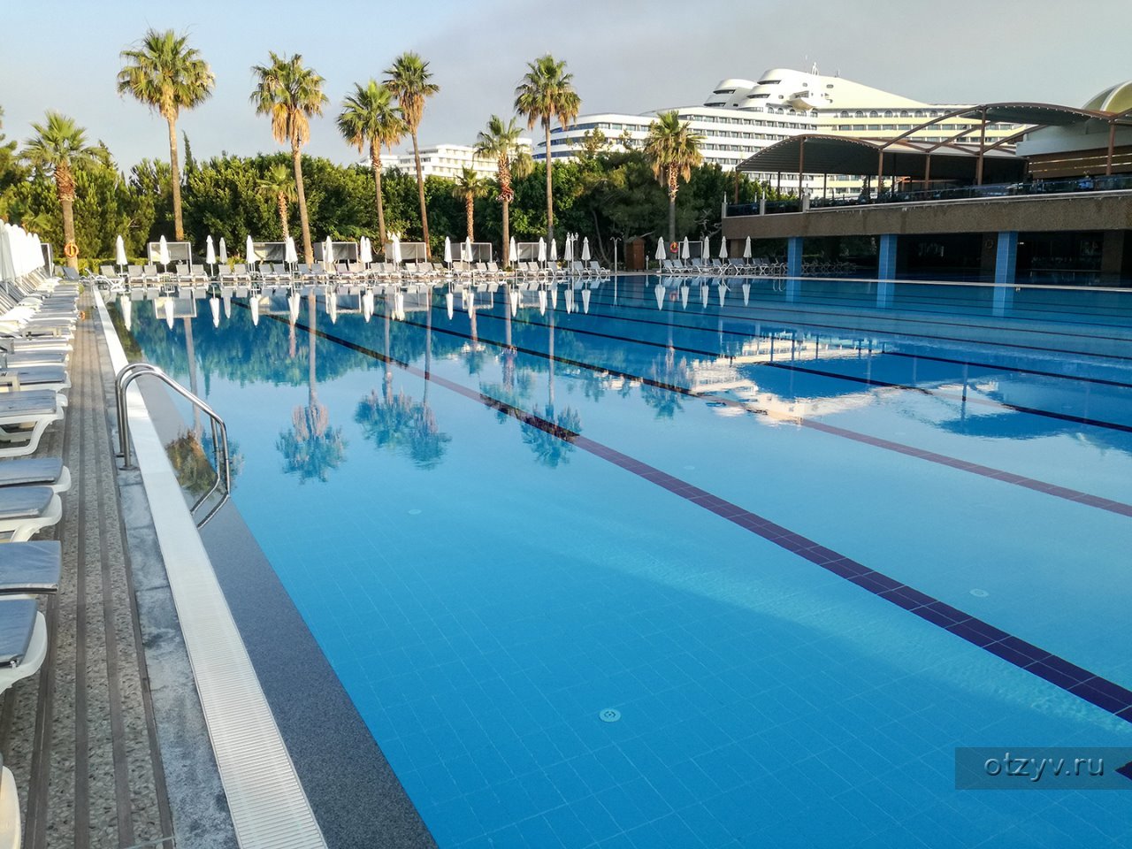 Delphin be Grand Resort бассейны