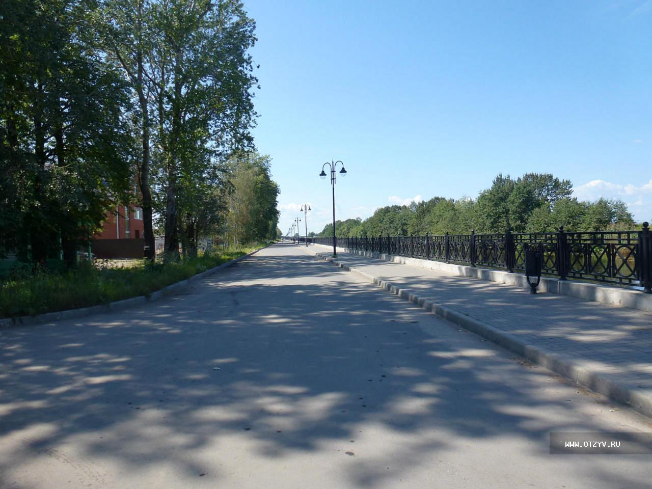 набережная в белозерске