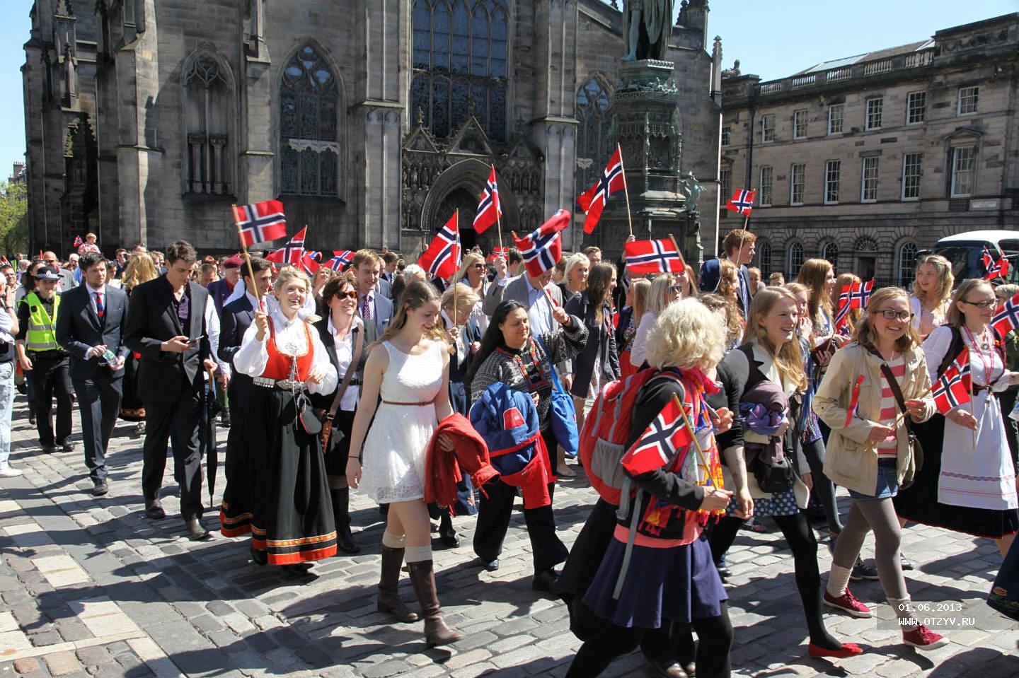 Пестрое население. День независимости Норвегии. Население Норвегии. Культура Норвегии. Народ Дании.