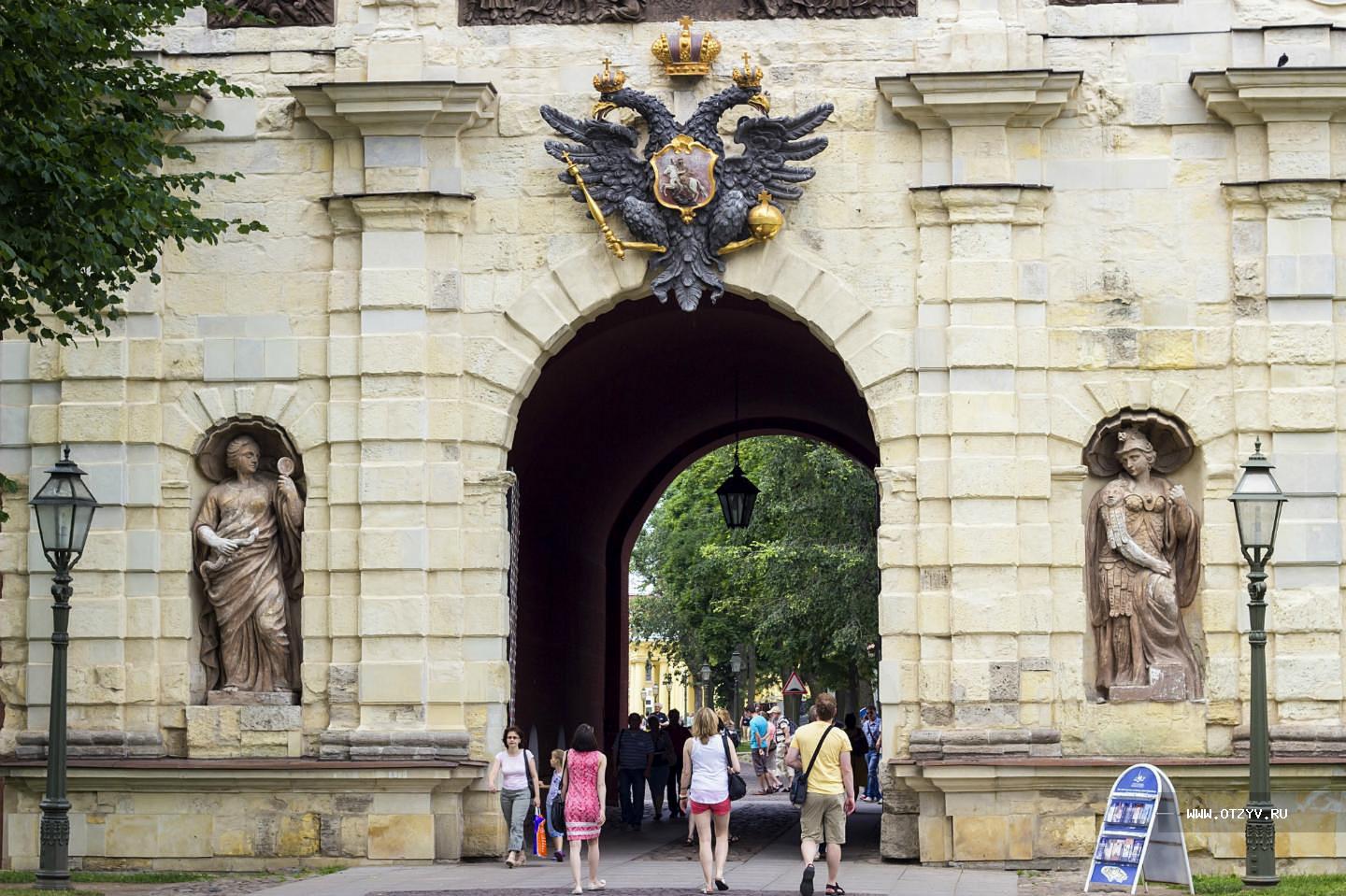 петровские ворота петропавловской крепости