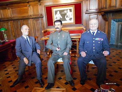 Встреча руководителей трех союзных держав — СССР, США и Великобритании. 