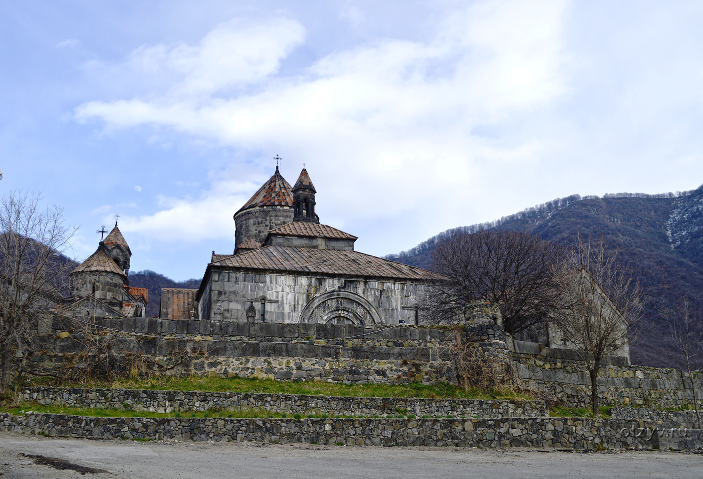 Санаин. Ахпат и Санаин Армения. Монастырь Санаин. Ахпат монастырь Армения. Санаин монастырь Армения.