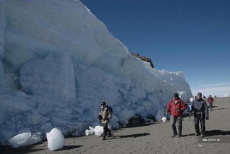 Последние пласты ледника Килиманджаро