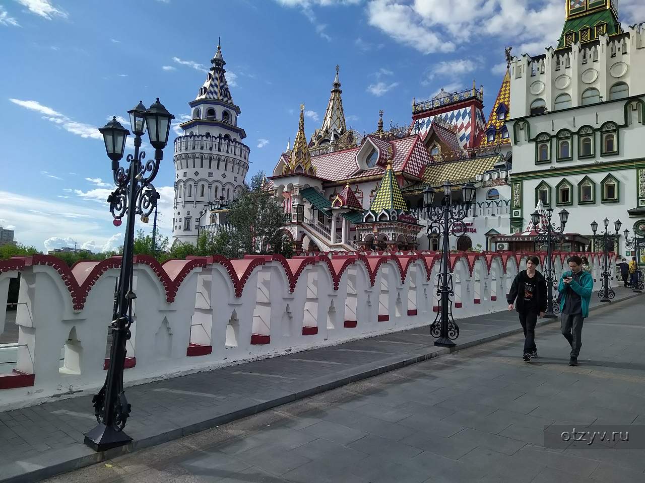 Москва летом 2019. Московский ГУМ. Зарядье. Выставка лето в Зарядье. Москва летом 2022.