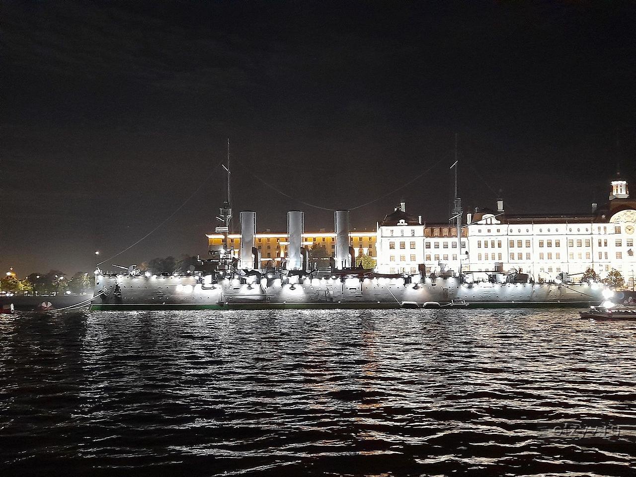 5 дней в Санкт-Петербурге. День пятый. Развод мостов, Океанариум, Крейсер  Аврора — рассказ от 12.09.23