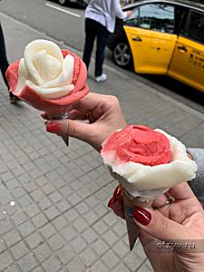 Барселона. Ну очень вкусное мороженое Amorino