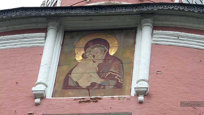 а в донском монастыре слова