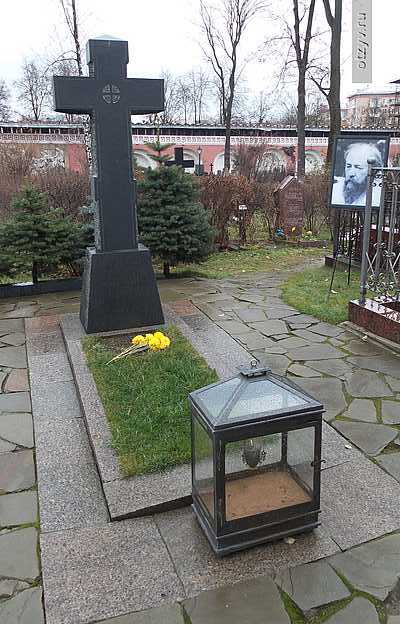 а в донском монастыре слова