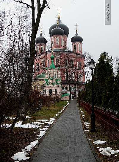 а в донском монастыре слова
