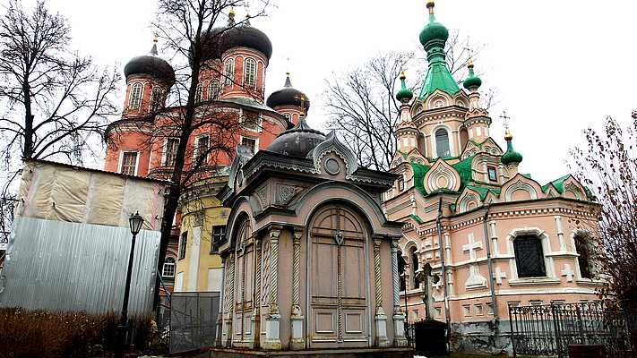 а в донском монастыре слова