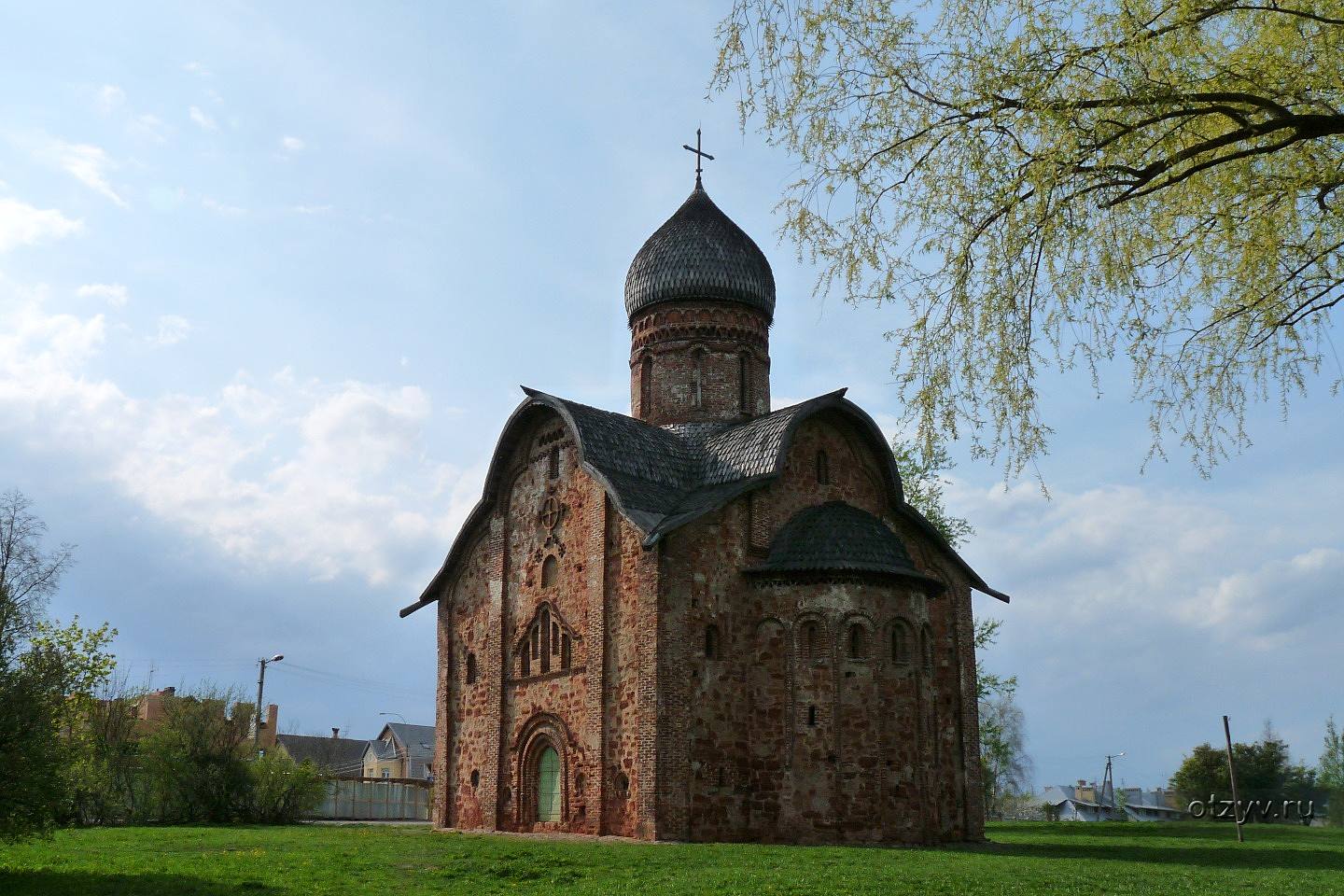 Церковь Петра и Павла в Кожевниках в Новгороде