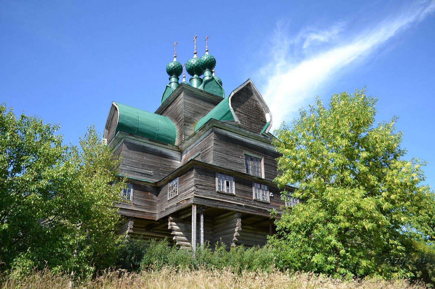 Село в череповецком районе. Нелазское Церковь Успения Пресвятой Богородицы. Церковь Успения Пресвятой Богородицы в селе Нелазское.