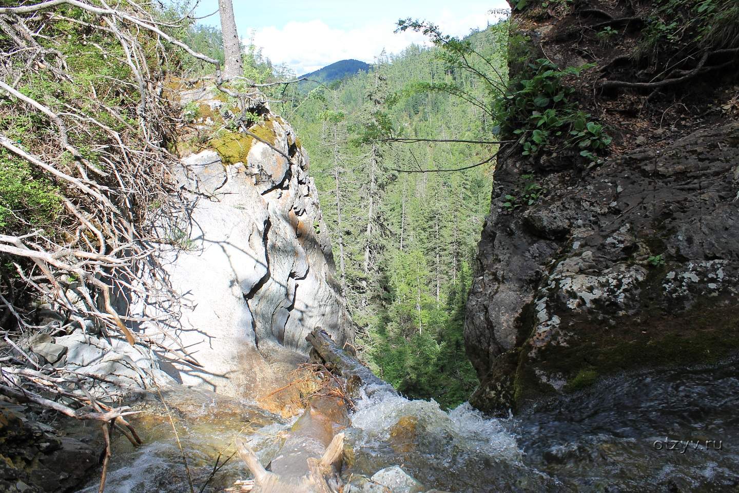 Шинокские водопады алтайский край фото