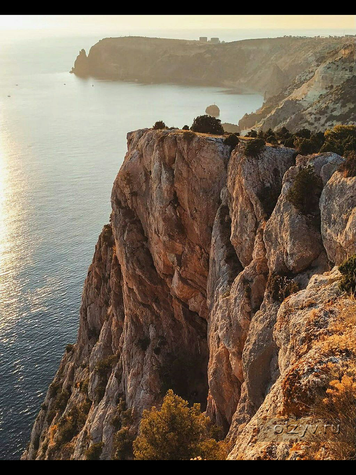 Доски крыма. Мыс Кая баш Балаклава. Гора баш Кая в Крыму. Фиолент 2020. Крым Фиолент мыс Кая - баш.