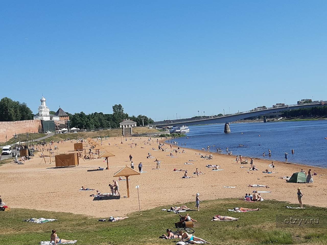 Велико пляжа. Пляж Великий Новгород. Пляж в Великом Новгороде. Козынево пляж. Юрьевский пляж Великий Новгород.