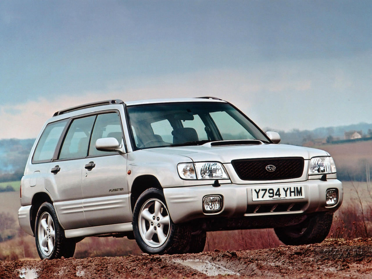 Форестер поколения. Subaru Forester 2000. Subaru Forester 2000-2002. Subaru Forester i 1997-2002. Subaru Forester (s10) 2002.