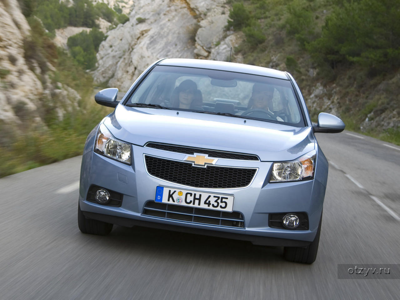 Chevrolet Cruze 2010 1 8