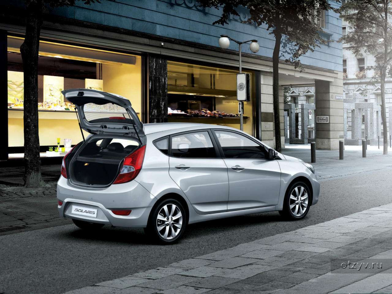 hyundai solaris hatchback отзывы