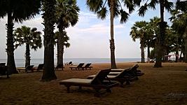 Ravindra Beach Resort & Spa 