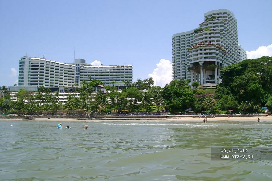 Cosy beach ocean wing 4 таиланд паттайя. Отели в патаи у военной базы у моря. Aurora Pratumnak Pattaya.