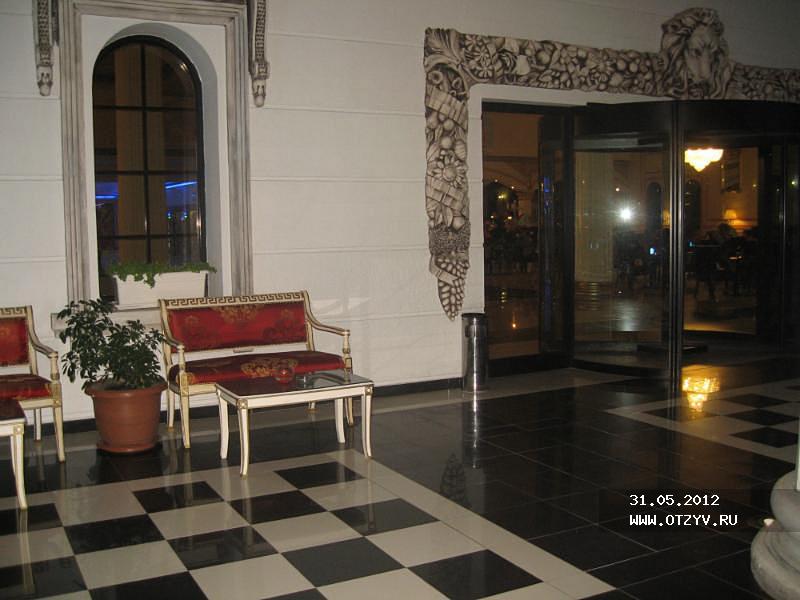 Cesars Temple de Luxe Hotel