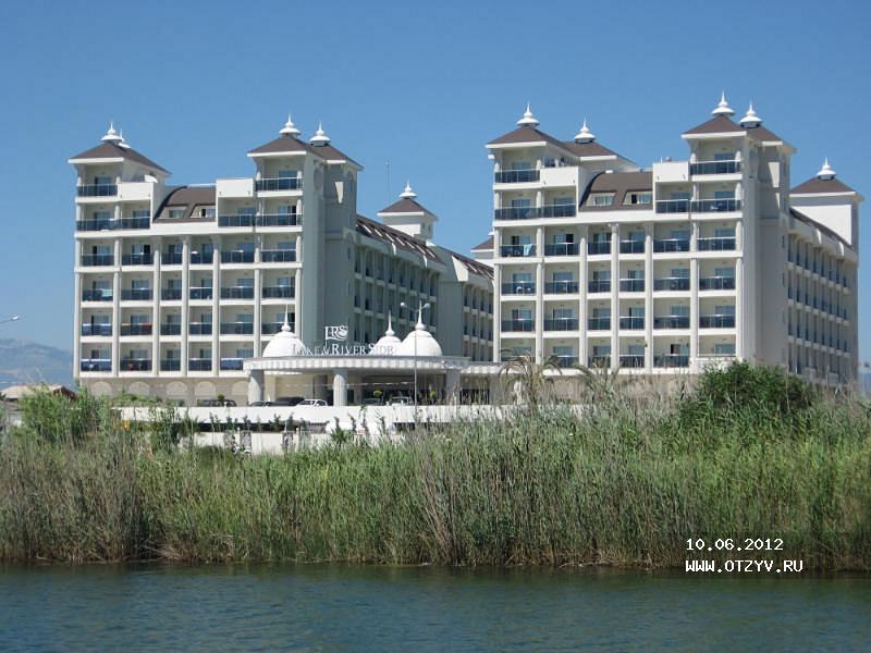 Lake & River Side Hotel & Spa