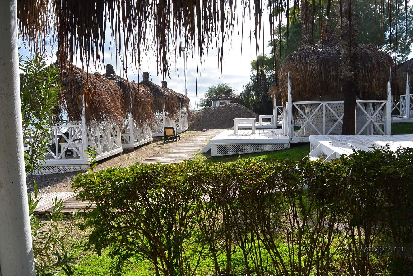 Paloma Foresta Resort