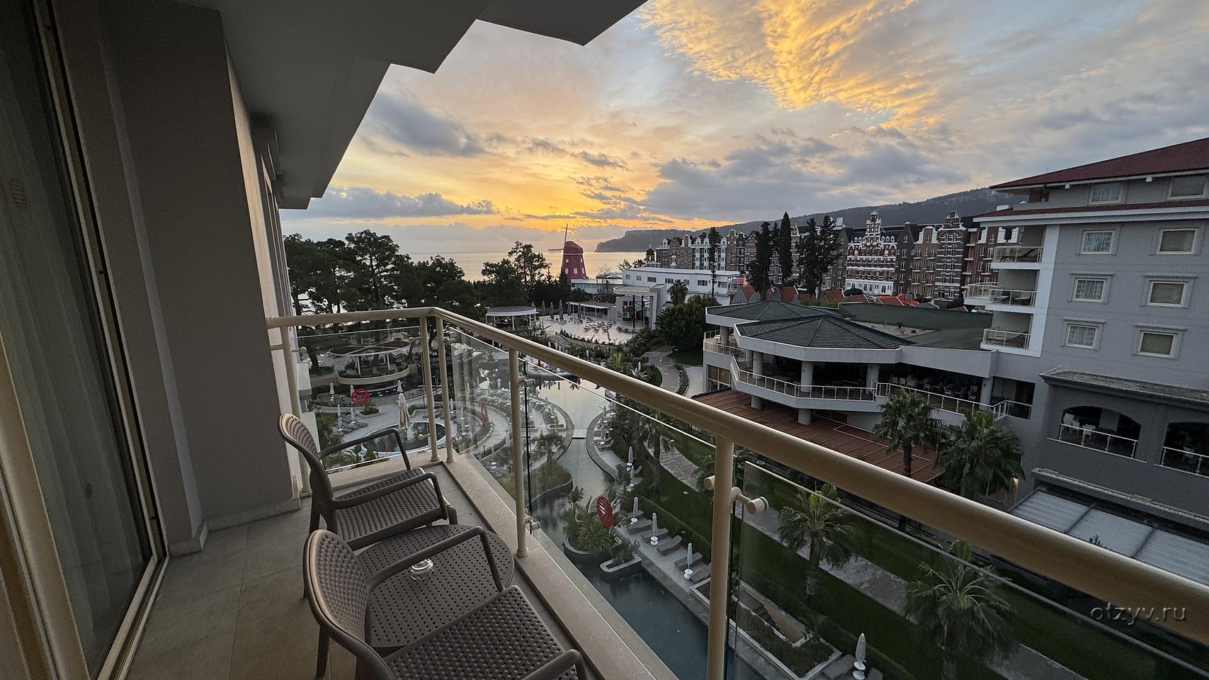 Akra Kemer