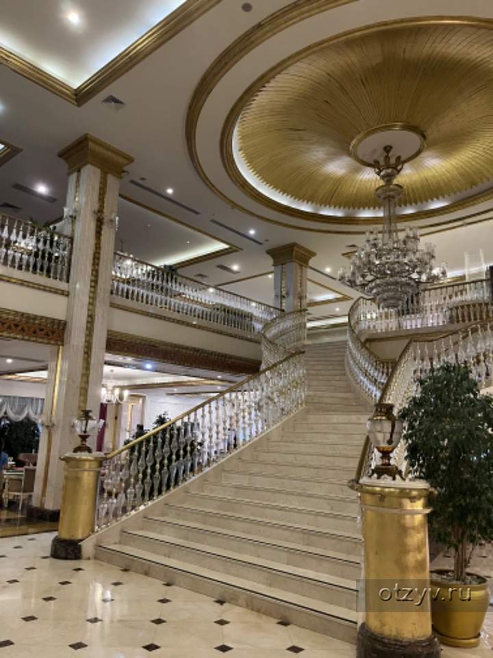 Crystal Palace Luxury Resort & Spa