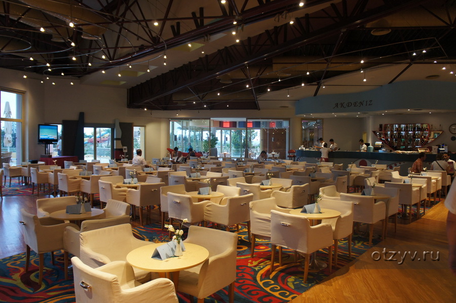 Blue Waters Club & Resort