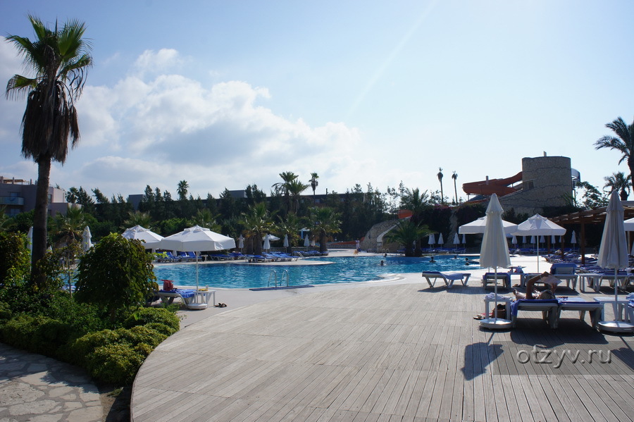 Blue Waters Club & Resort