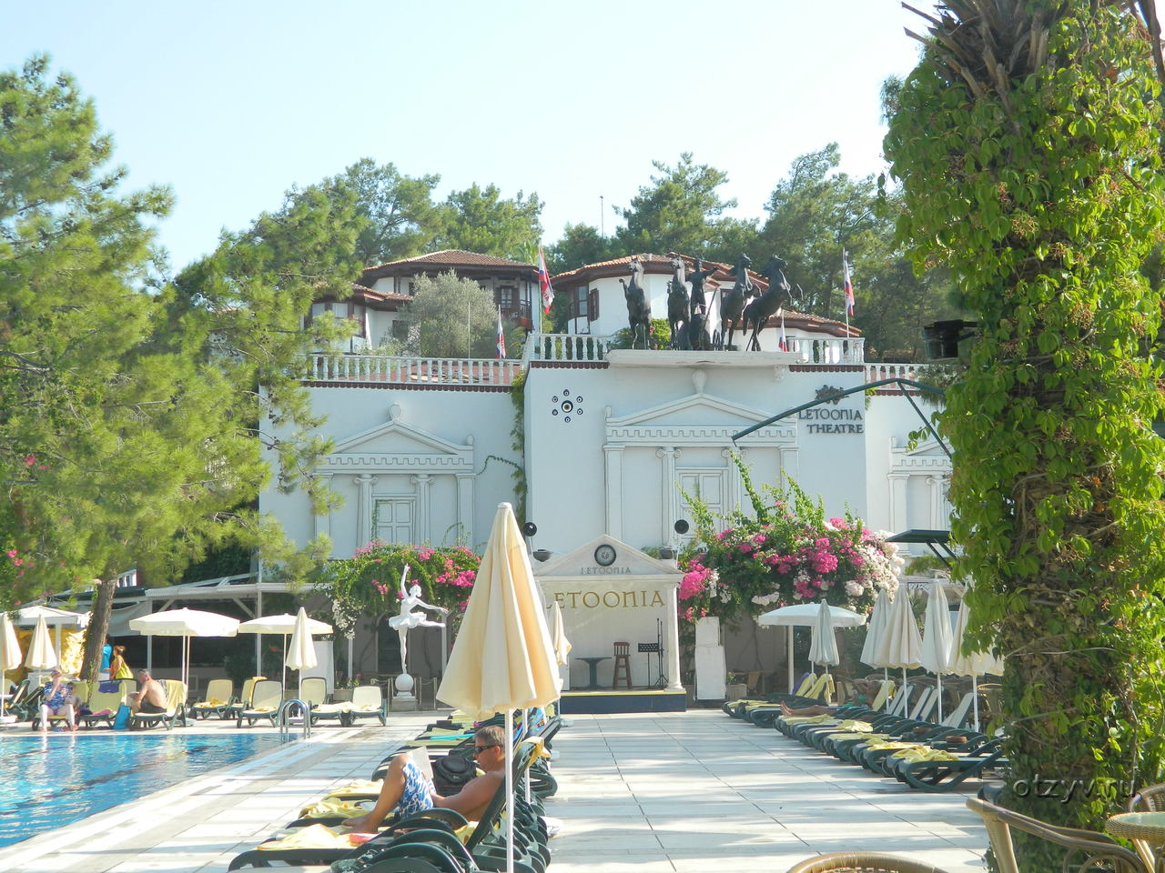 Club & Hotel Letoonia